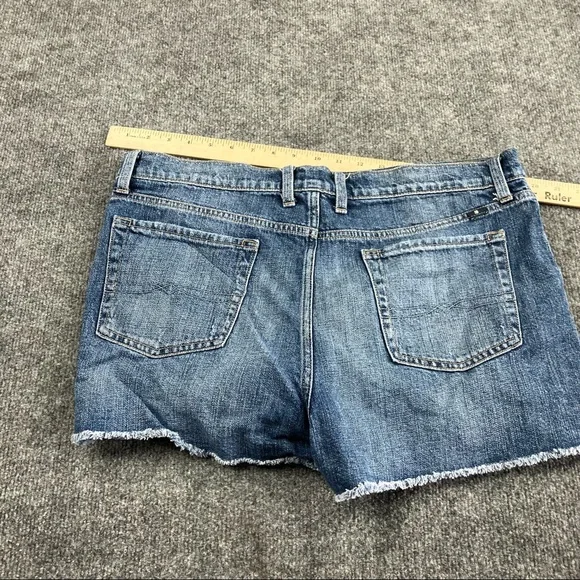 Lucky Brand Jean Shorts Malibu Short Frayed Hem Size 14/32 distressed - Picture 7 of 9